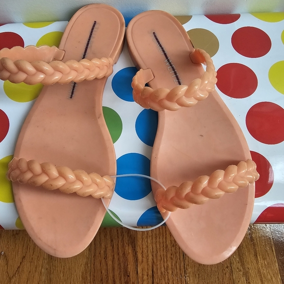 Stuart Weitzman Stuart WeitzmanSawyer Braided Jelly Flat Sandal. New - Picture 3 of 6